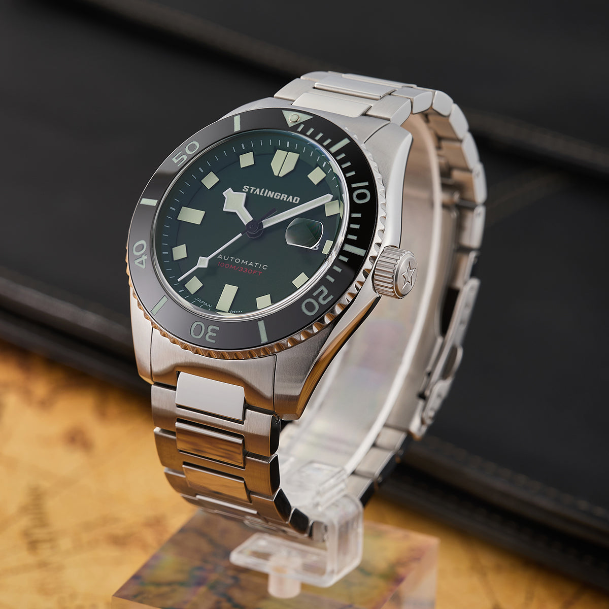 Volga Defender. Green Dial. 316L BRACELET. SG-0413-33