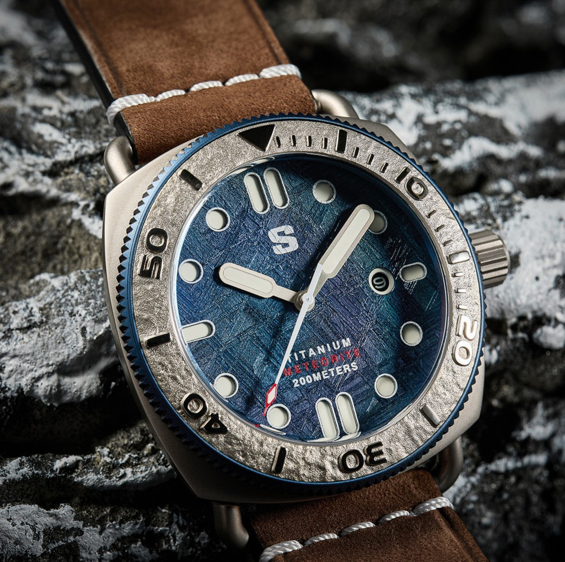 TITANIUM Defender. Blue Meteorite Dial. Brown Leather Strap. SG-24001-09