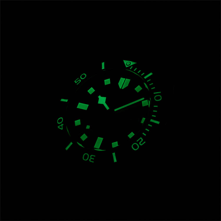 Volga Defender. Green Dial. Green Leather Strap. SG-0413-08